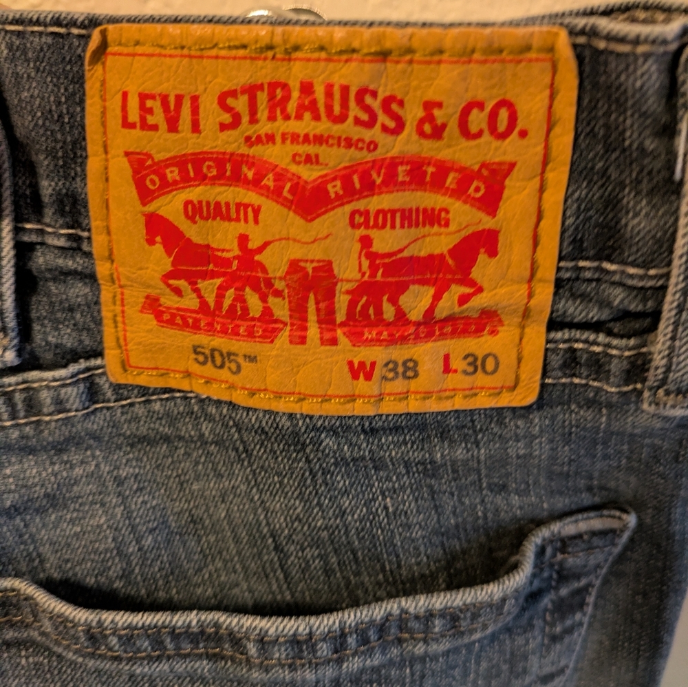 Levi's 505 Men's Blue Jeans 38/30 - Picture 3 of 3